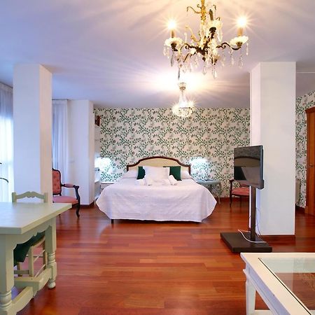 Apartamentos Chvictoria Cuenca  Bagian luar foto